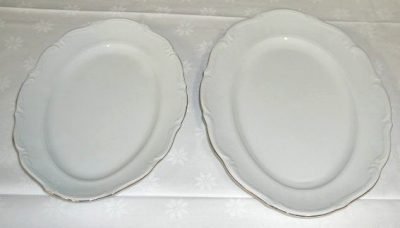 Uppläggningsfat vit med gulddekor